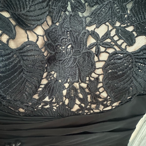 NWT-MGNY Soft Satin Evening Gown with Lace and Beaded Appliques - Picture 9 of 16